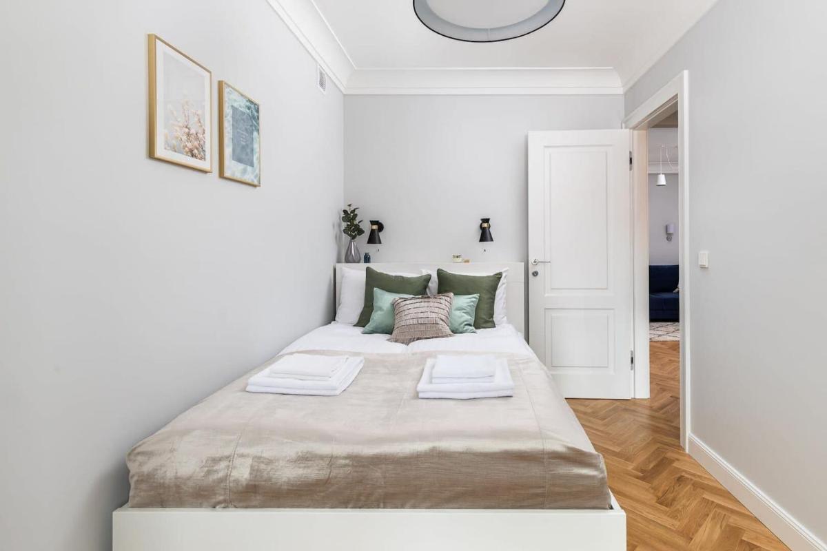 Image 2 of Plac Zamkowy – Apartment with City View by Noclegi Renters