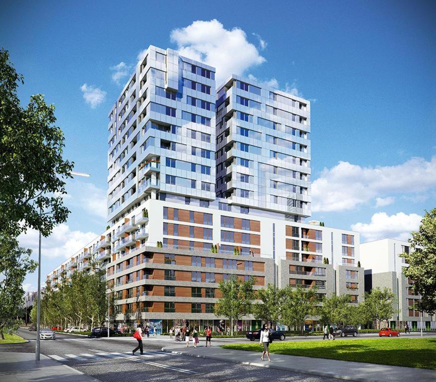 Image of Platinum Towers Apartments