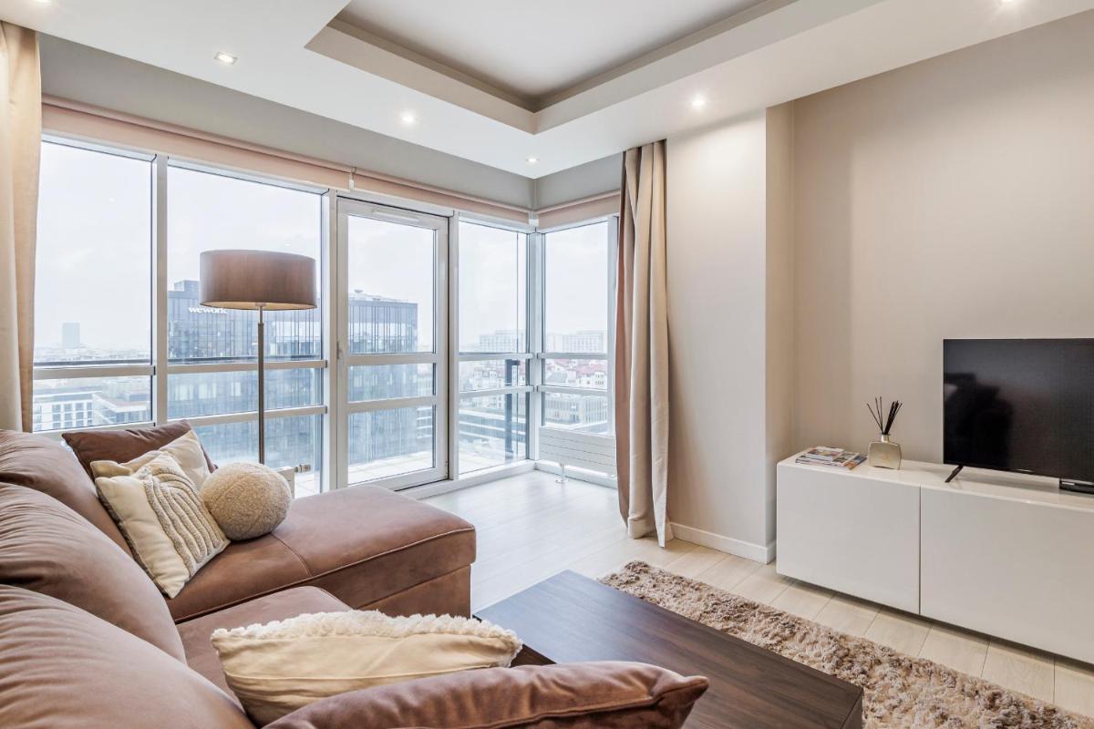 Image 4 of Platinum Towers – luxury City Centre apartment with a view