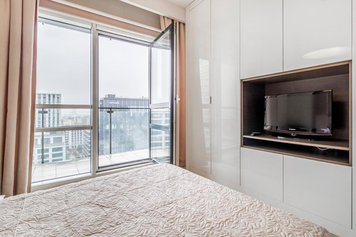 Image 6 of Platinum Towers – luxury City Centre apartment with a view