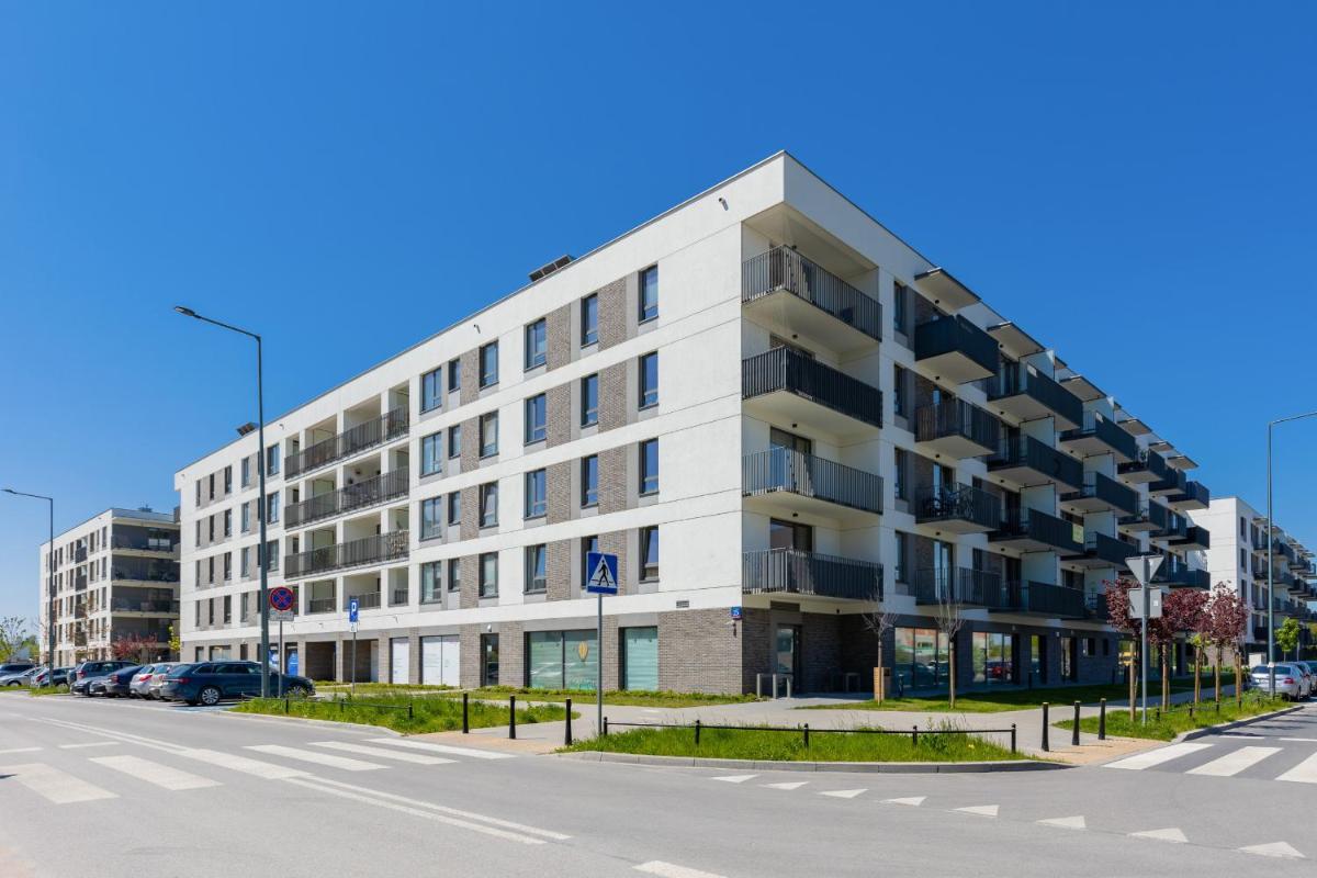 Image 3 of Praga Arte Apartments with Parking & Balcony by Noclegi Renters