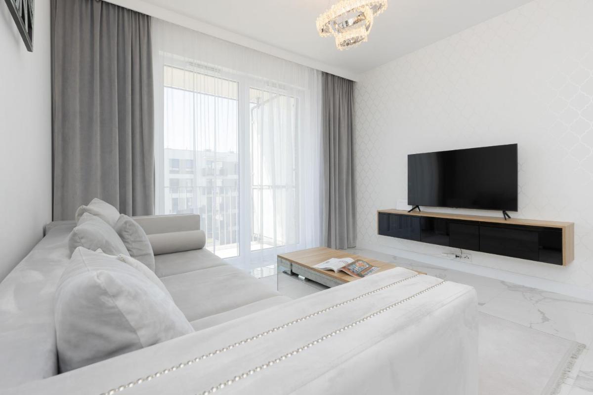 Image 4 of Praga Arte Apartments with Parking & Balcony by Noclegi Renters