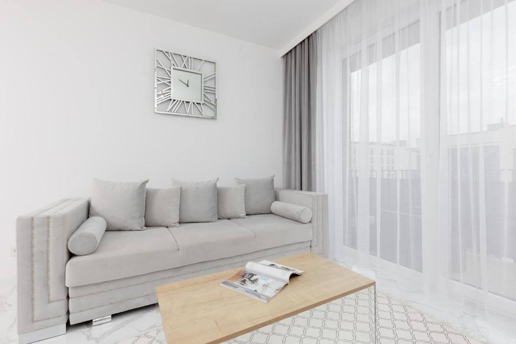 Image of Praga Arte Apartments with Parking & Balcony by Noclegi Renters