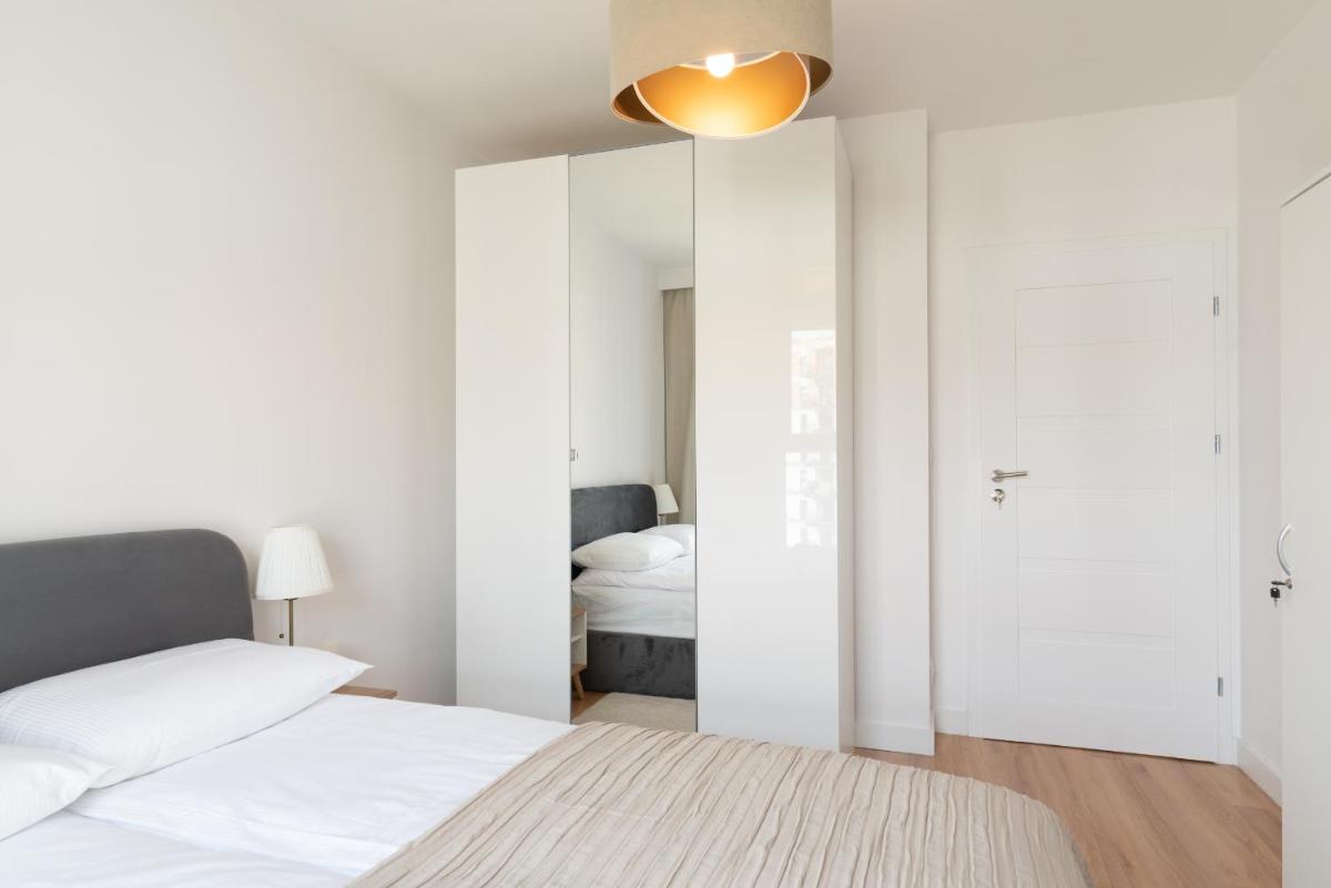Image 5 of Rakowska Home Double Parking – miejsce dla 2 aut w cenie- double parking spot included