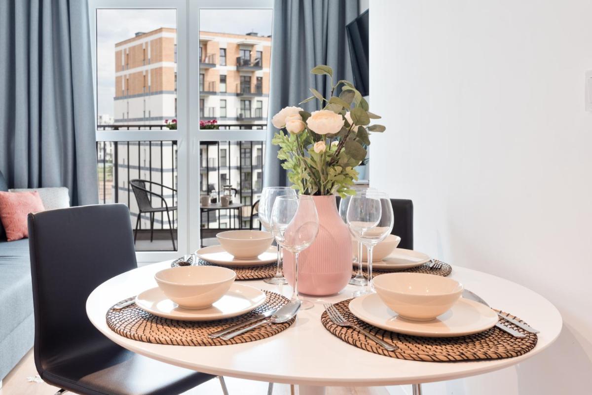 Image 1 of Rakowska Home Double Parking – miejsce dla 2 aut w cenie- double parking spot included