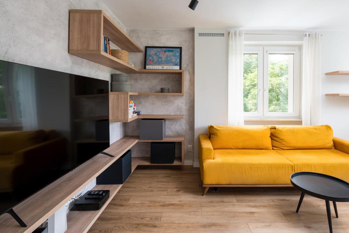 Image 4 of Saska Kępa Comfy Apartment