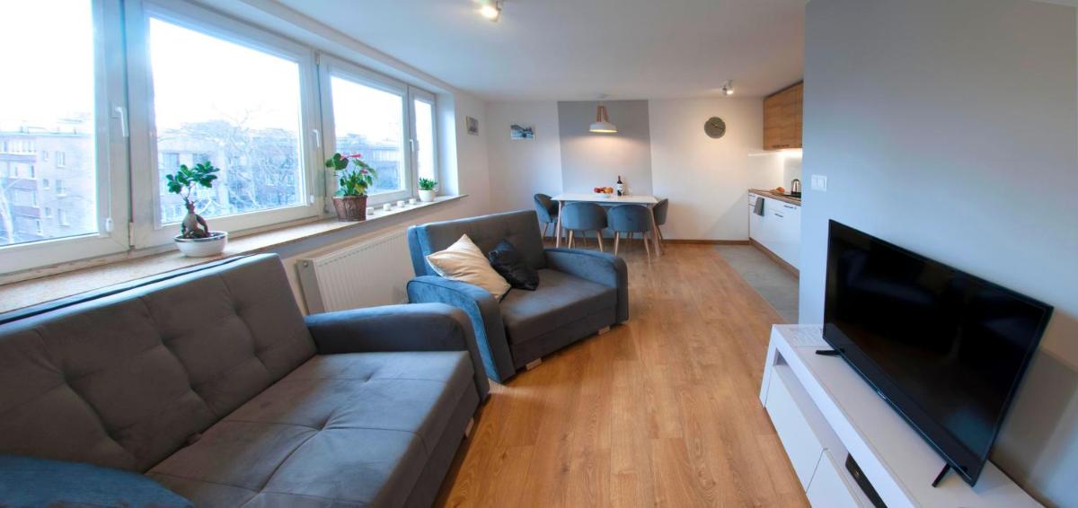 Image 4 of Senatorska Apartment