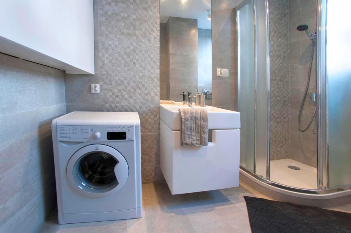Image 2 of Senatorska Apartment