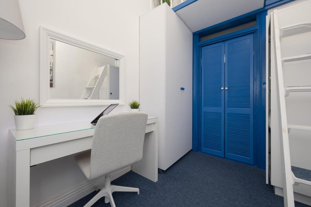 Image 3 of Spacious Apartment in the Warsaw City Center by Noclegi Renters