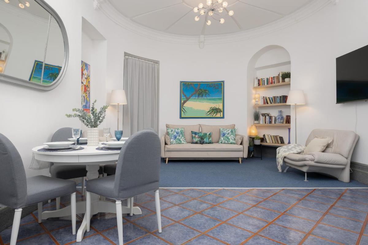 Image 5 of Spacious Apartment in the Warsaw City Center by Noclegi Renters