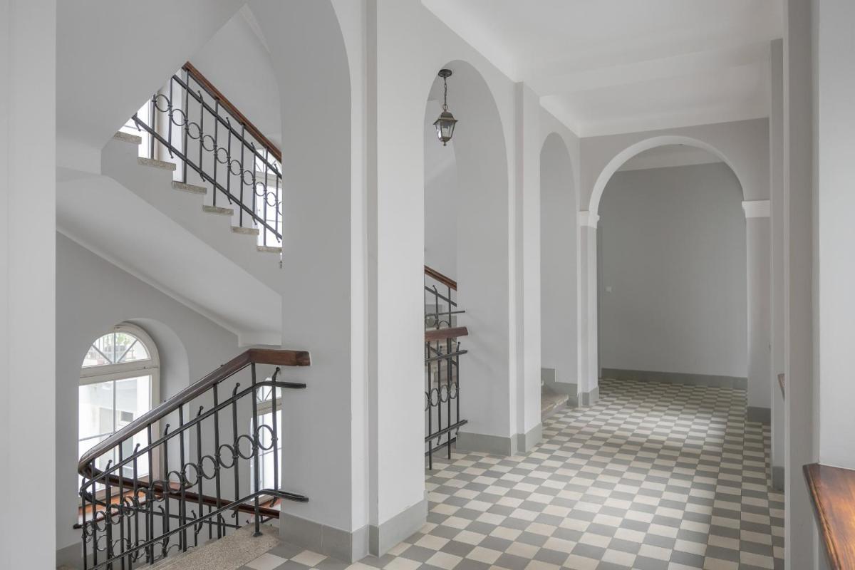 Image 4 of Spacious Filtry Apartment near Pola Mokotowskie by Noclegi Renters