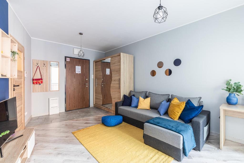 Image of SuperApart Stalowa 39 Modern Unit with Kitchen & Wifi