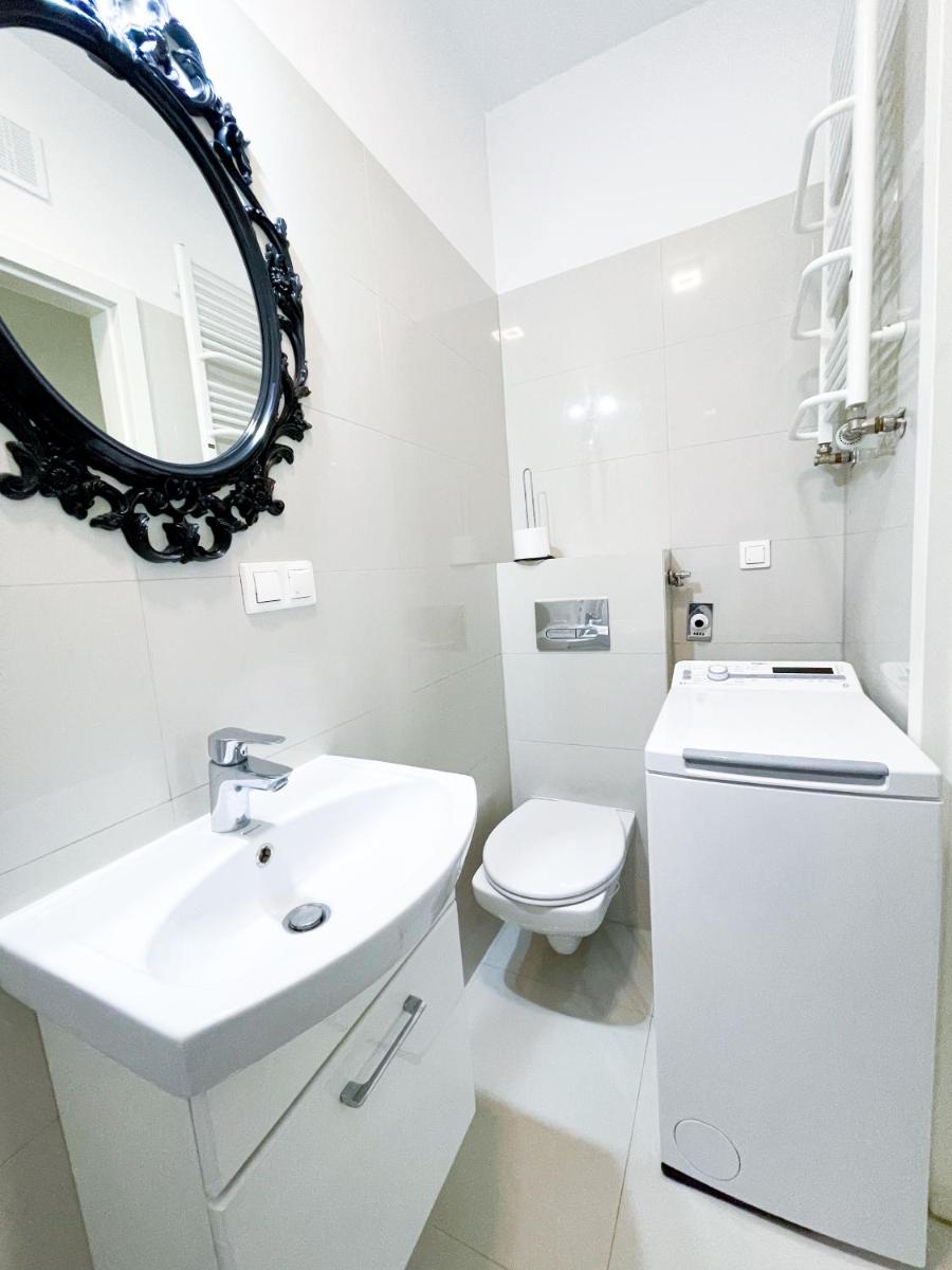 Image 4 of SuperApart Tamka MiniStudio, Family Friendly Abode
