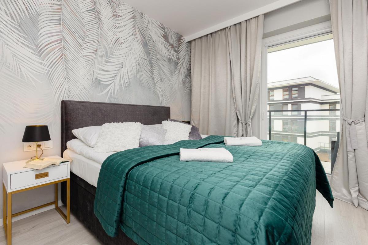 Image 2 of Turquoise Apartment Near the Royal Łazienki Warsaw by Noclegi Renters