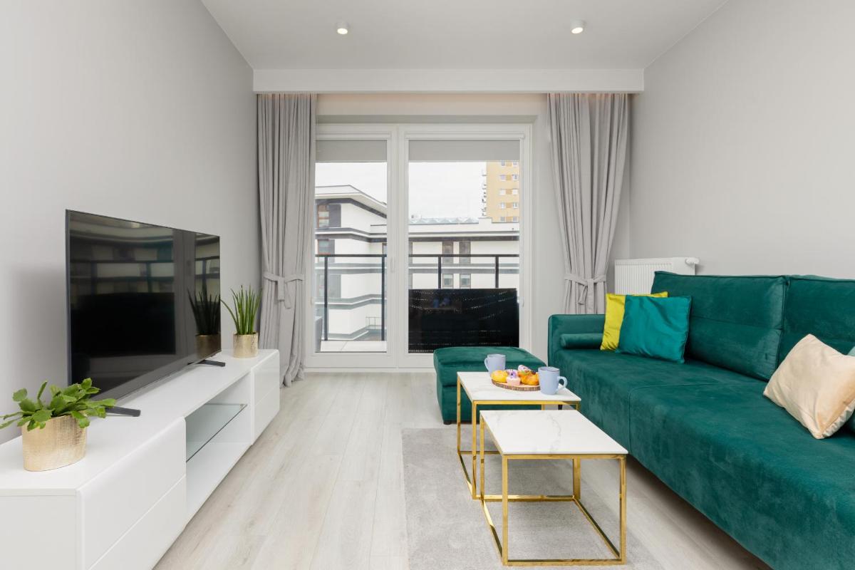 Image 5 of Turquoise Apartment Near the Royal Łazienki Warsaw by Noclegi Renters