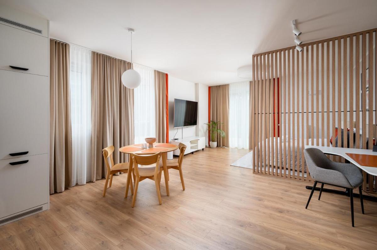 Image 4 of Unique Tower Business View Apartment