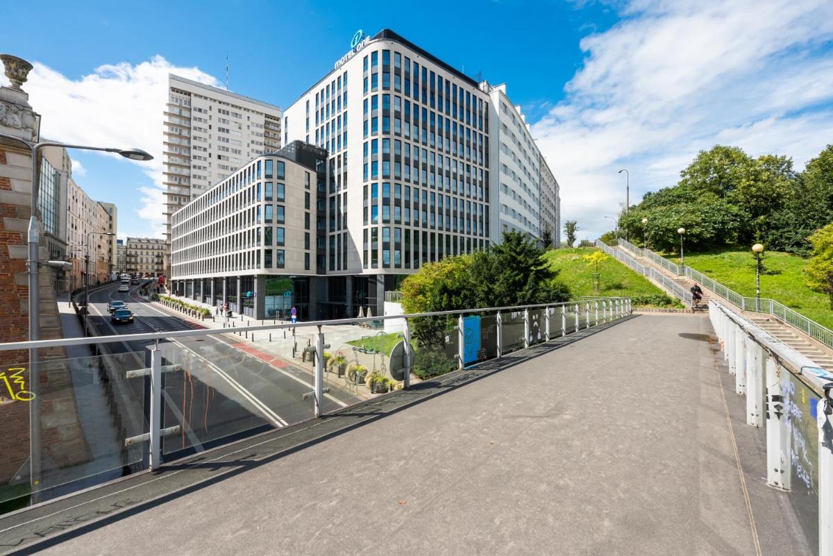 Image 5 of Uniwersytet Warszawski Modern Apartment