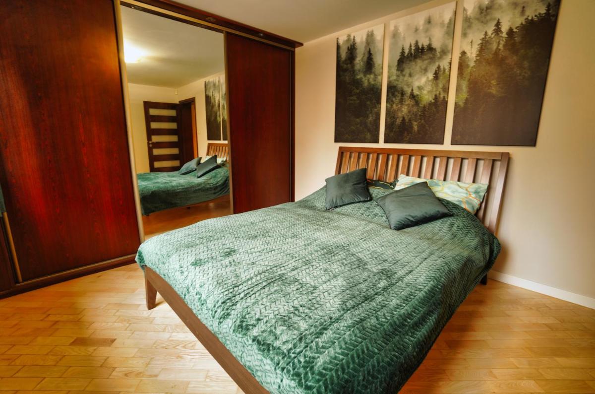 Image 1 of Verdant Apartment