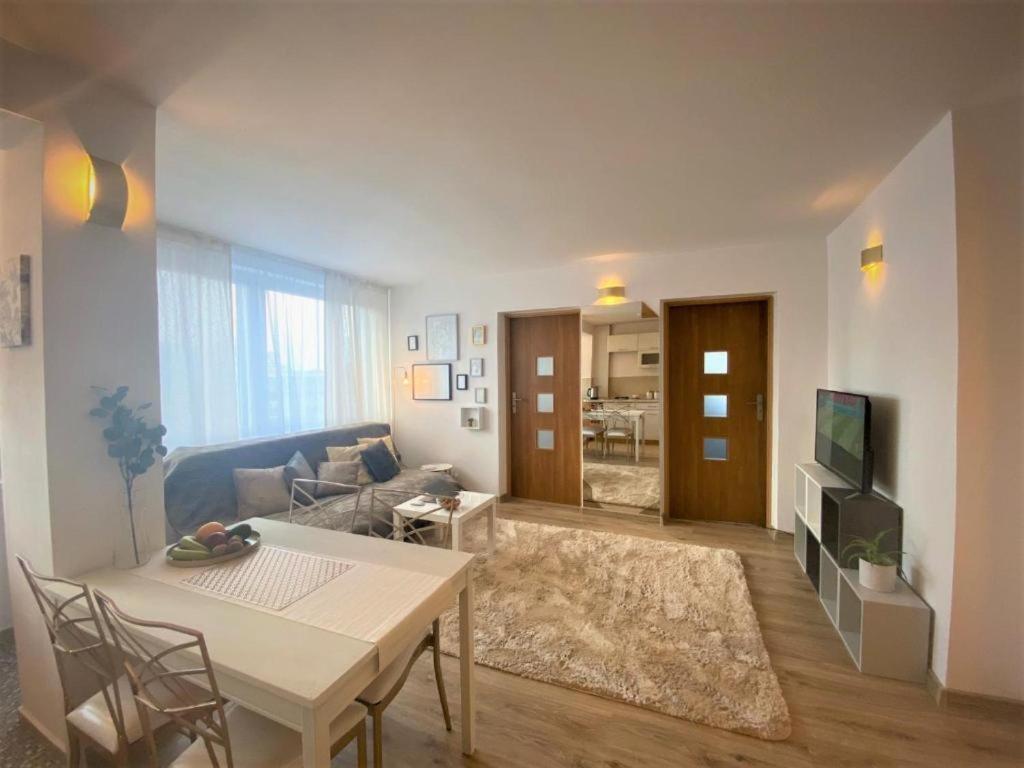 Image 2 of Vicky – New Apartment Centrum Srodmiescie