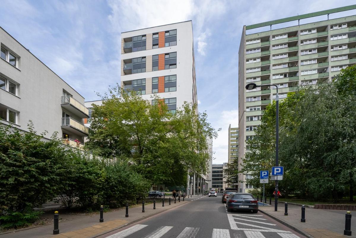 Image 5 of Warsaw Center Business Apt – Parking and Balcony – by Rentujemy