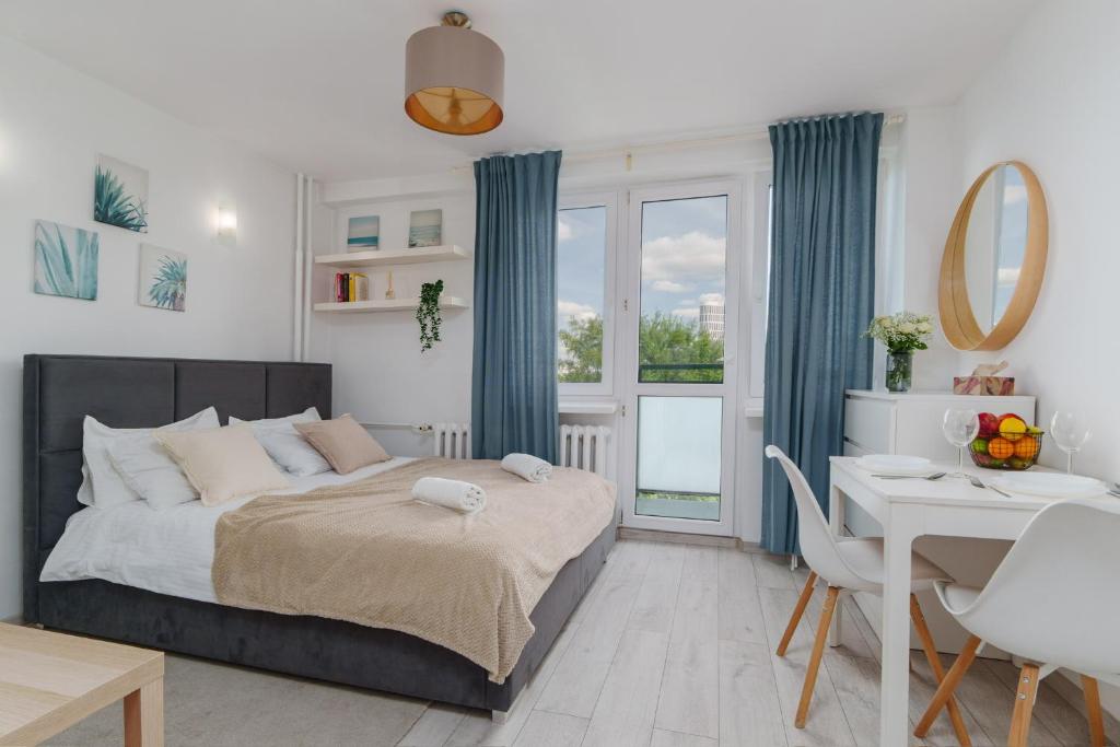 Image of Warsaw City Heart Luxury Apartment at the Metro