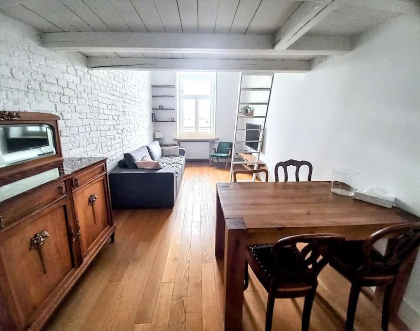 Image 2 of Warsaw Concierge Radna
