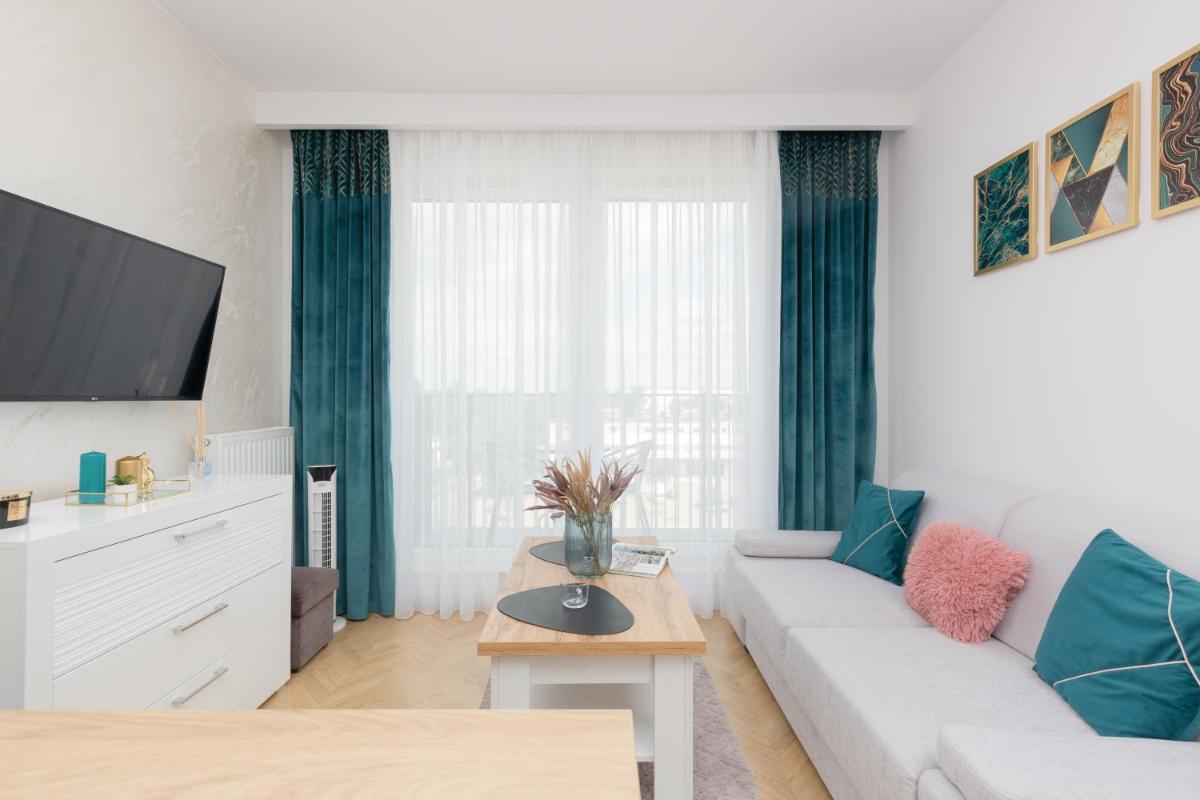 Image 5 of Warsaw Kotsisa Apartments with Parking by Noclegi Renters