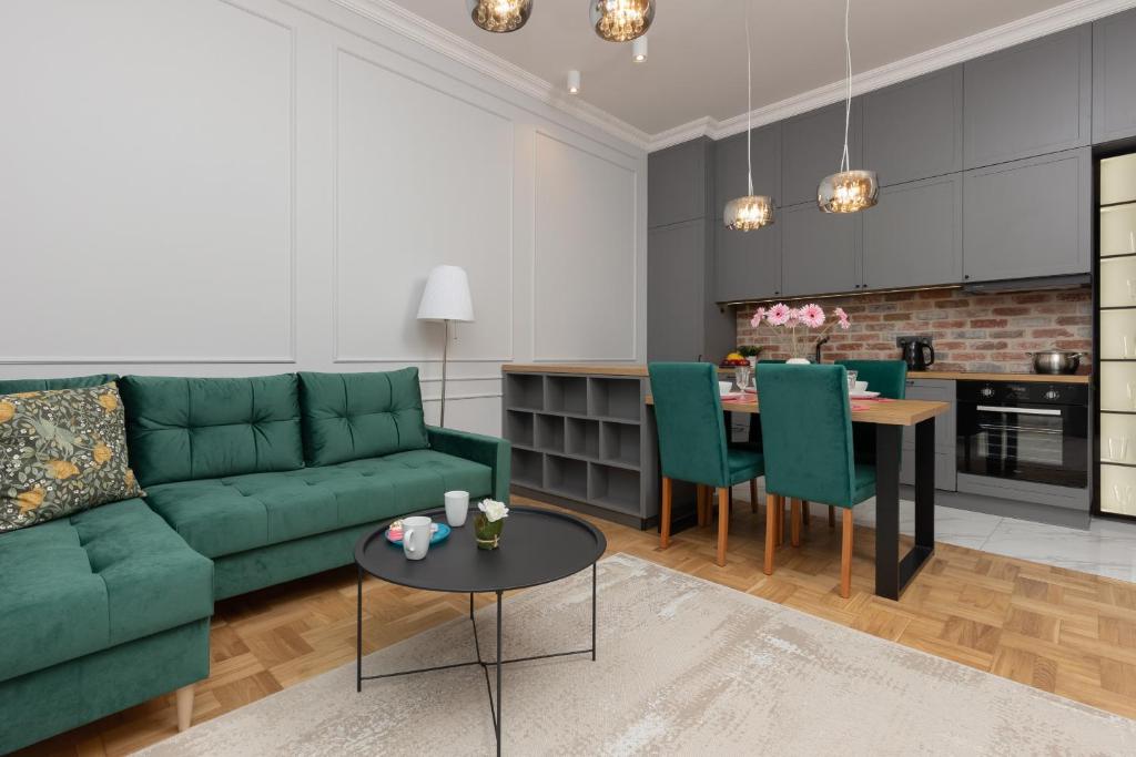 Image of Warszawa Ochota Modern Apartment for Families by Noclegi Renters
