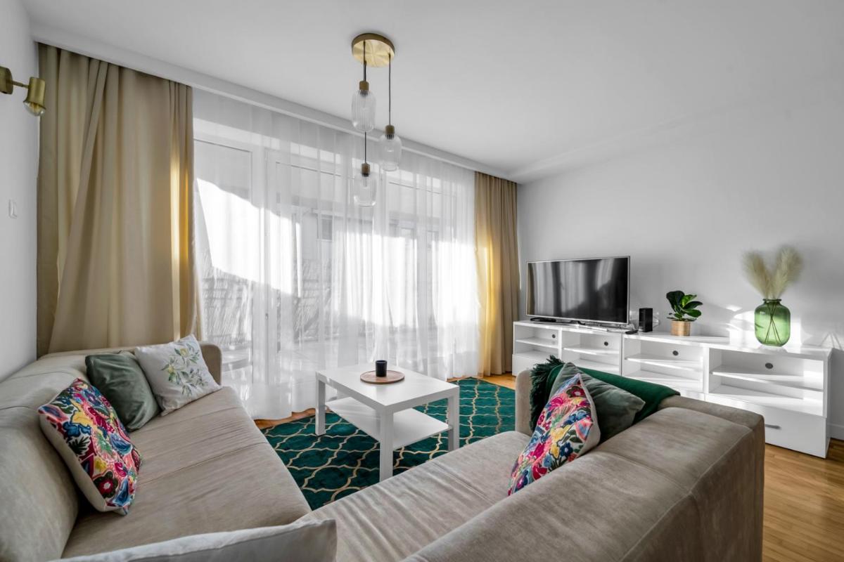 Image 4 of Warszawa Szczęśliwice Apartment – Home Office, Balcony and Parking – by Rentujemy