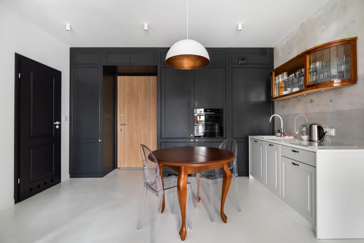 Image 3 of Wola Artistic Designer Apartment