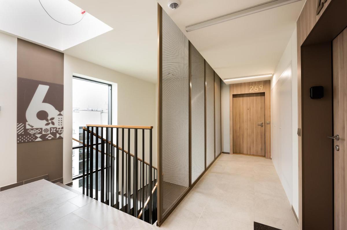 Image 6 of Wola Skwer Sunny Apartment