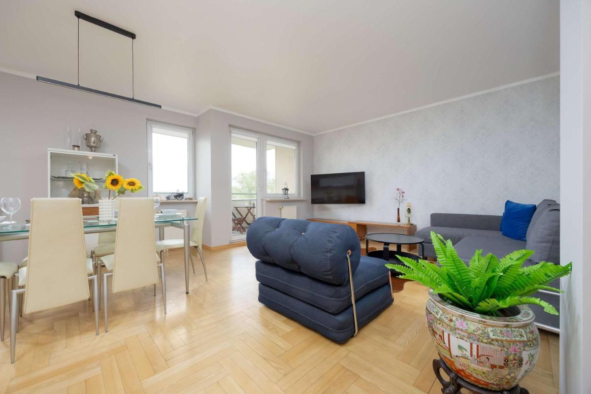 Image 2 of Wooden Apartment Żytnia in Warsaw with Parking by Noclegi Renters