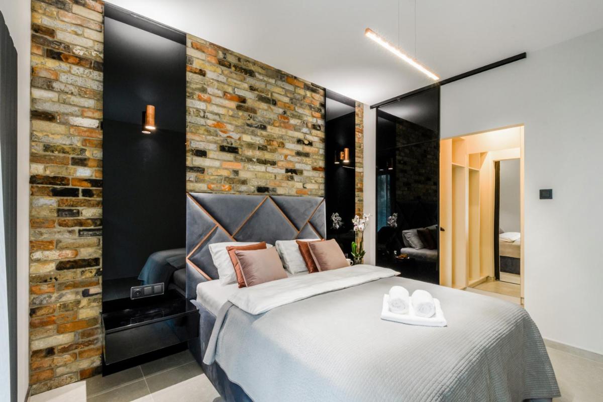 Image 6 of ZLOTA Luxury Apartments