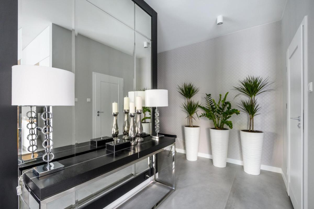 Image 2 of ZLOTA Luxury Apartments
