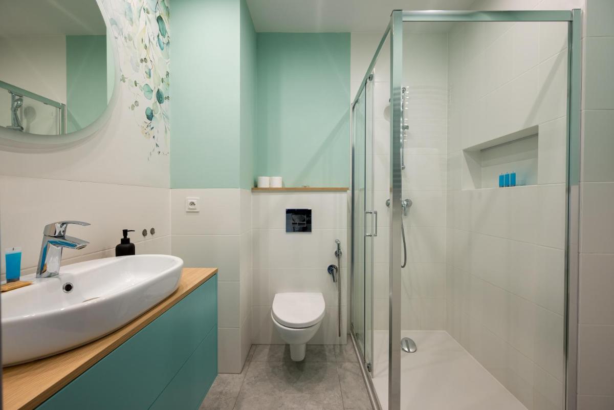 Image 2 of Ząbkowska 2-Bedroom Apartment