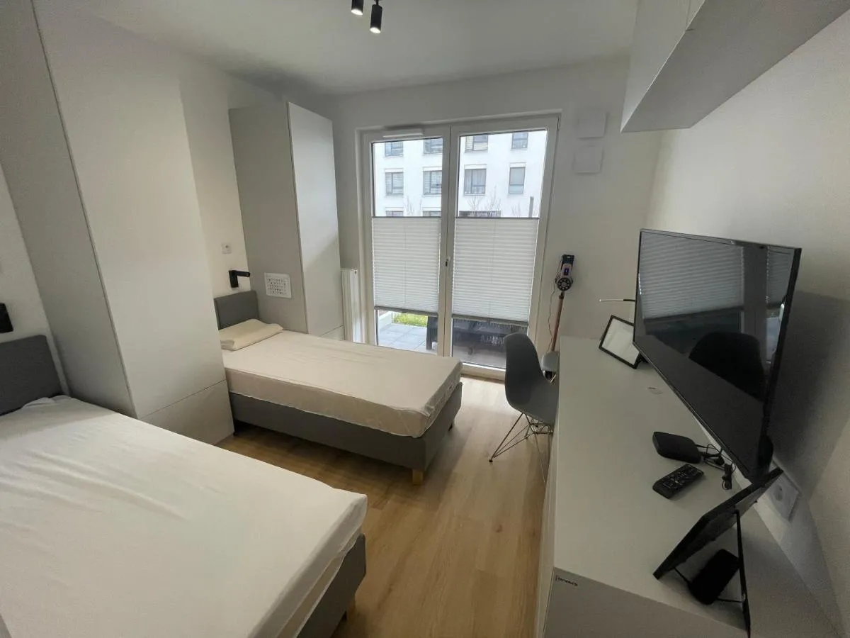 Image 4 of APARTAMENT 4 bed 2 room WARSAW