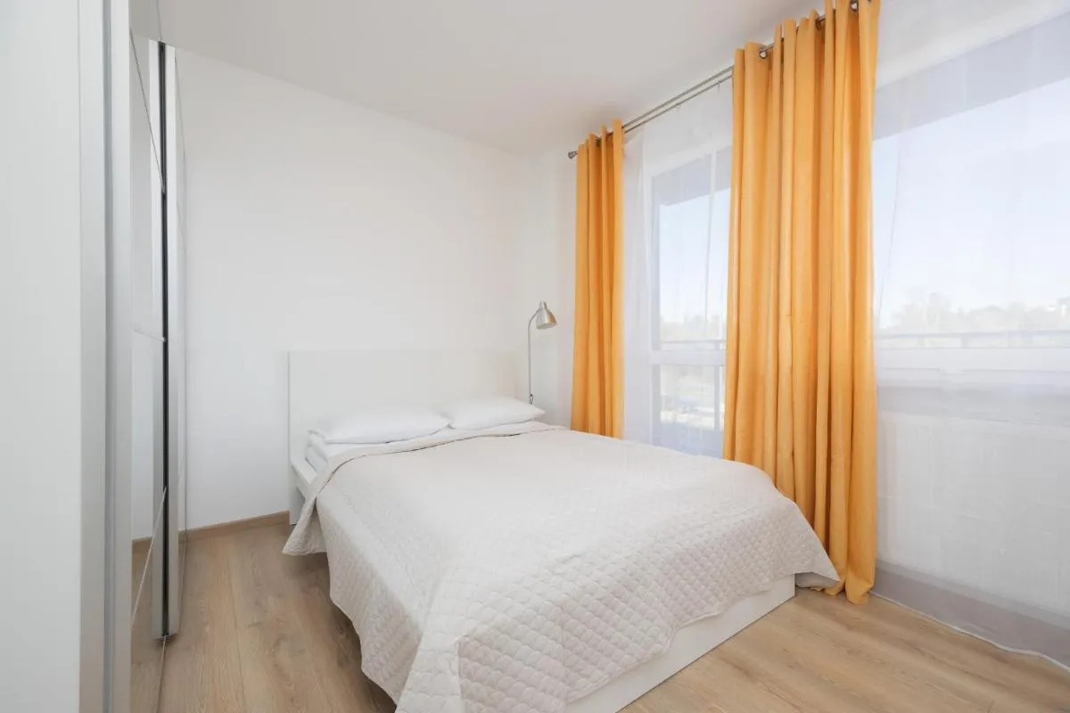 Image 3 of Air Conditioned Apartment in Warsaw with Parking, Desk and Balcony by Noclegi Renters