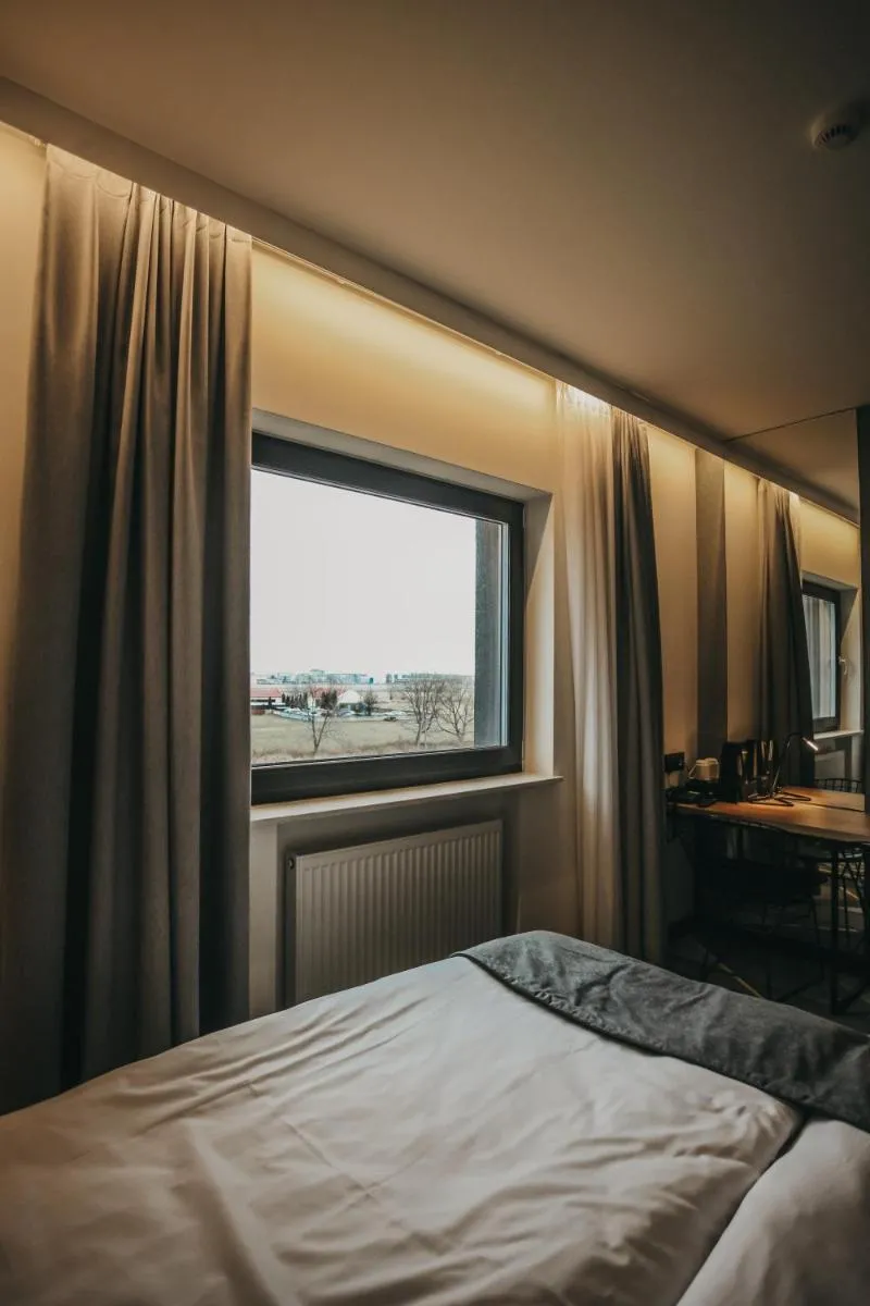 Image 3 of Air Hotel