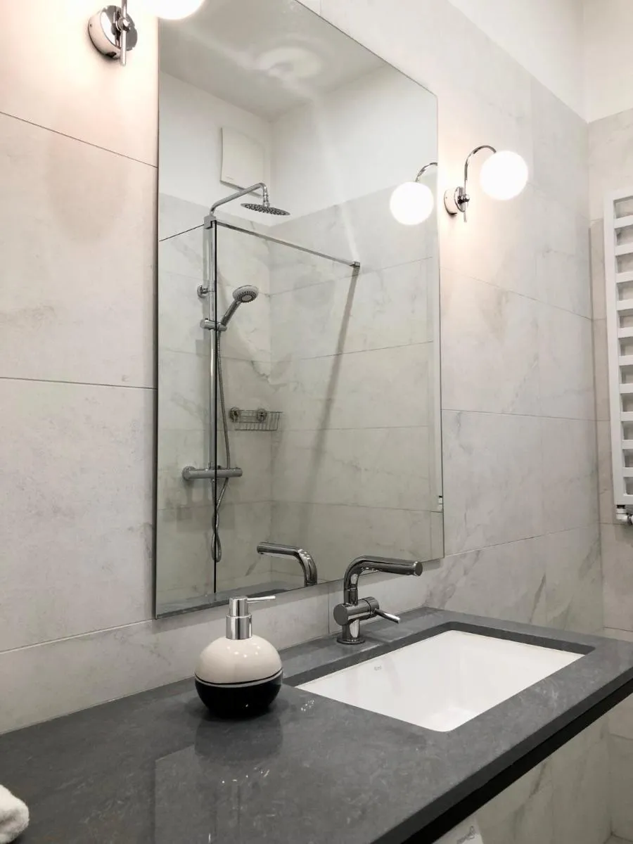 Image 3 of Apartament 9, z oddzielną sypialnią!