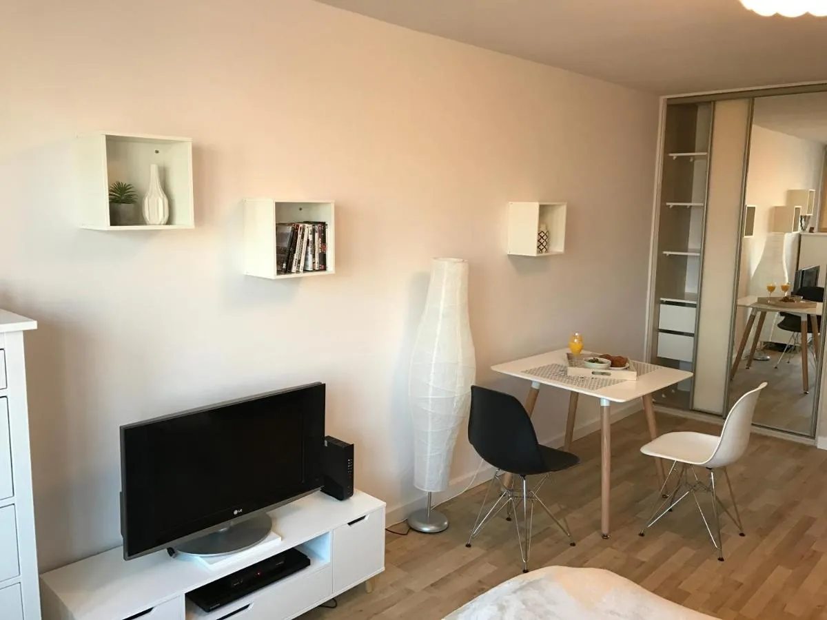 Image 1 of Apartament MetroMarymont