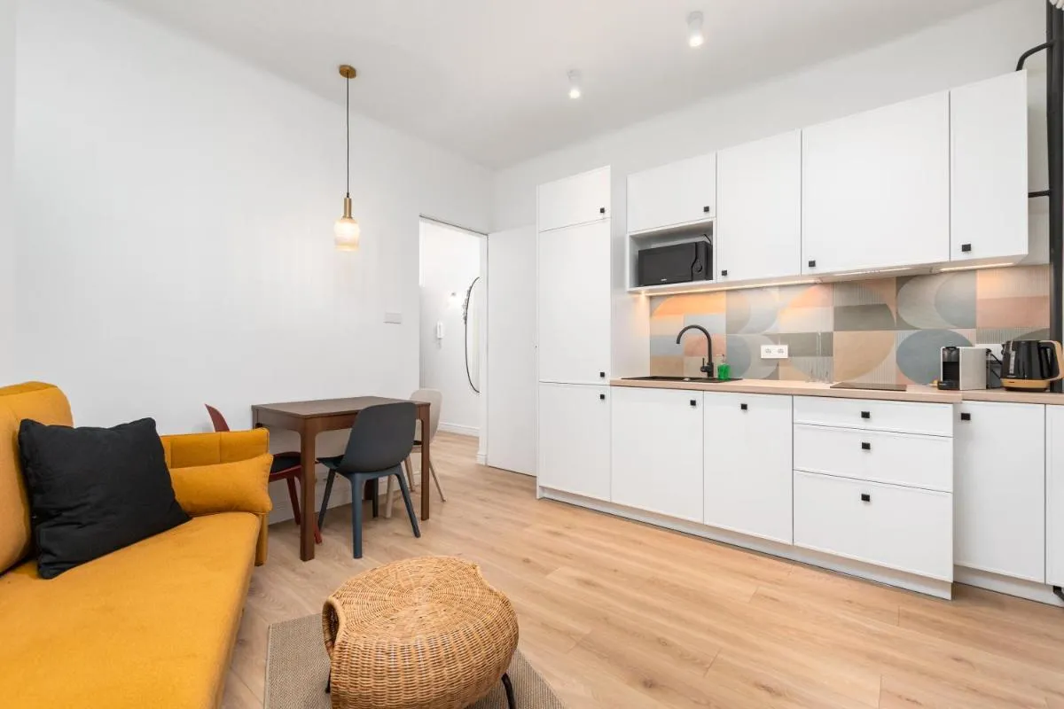 Image 2 of Apartament Plac Konstytucji by Your Freedom