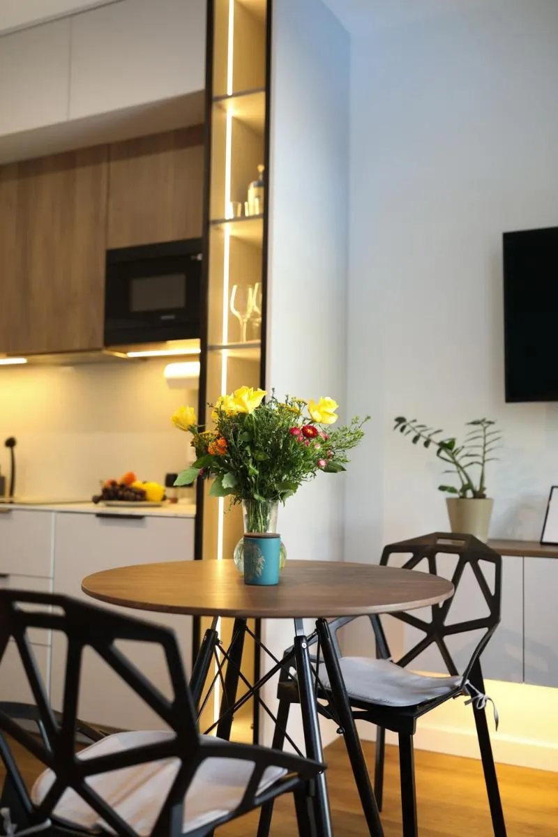 Image 4 of Apartament Zdziechowskiego with Parking and AC, Mokotów