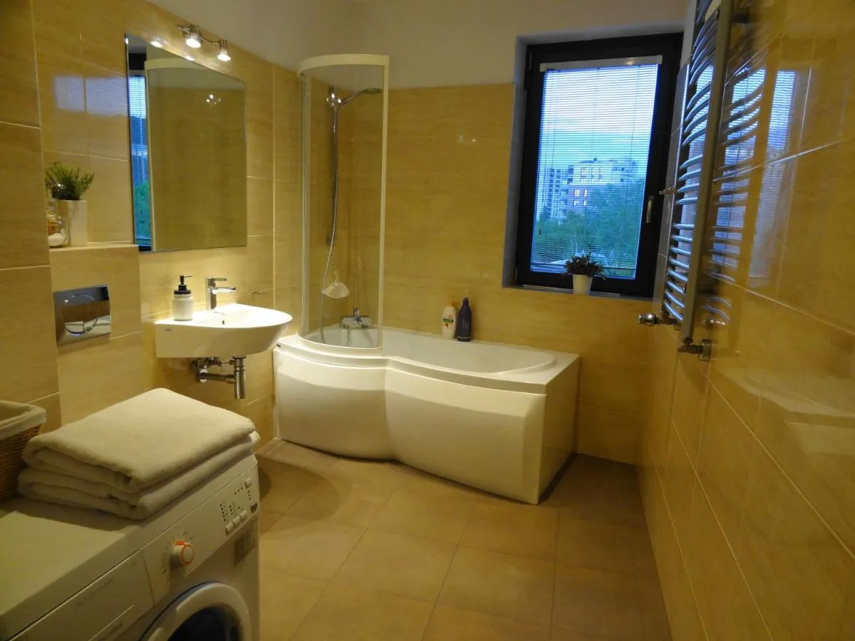 Image 2 of Apartamenty Arkadia by VisitWarsaw Apartments