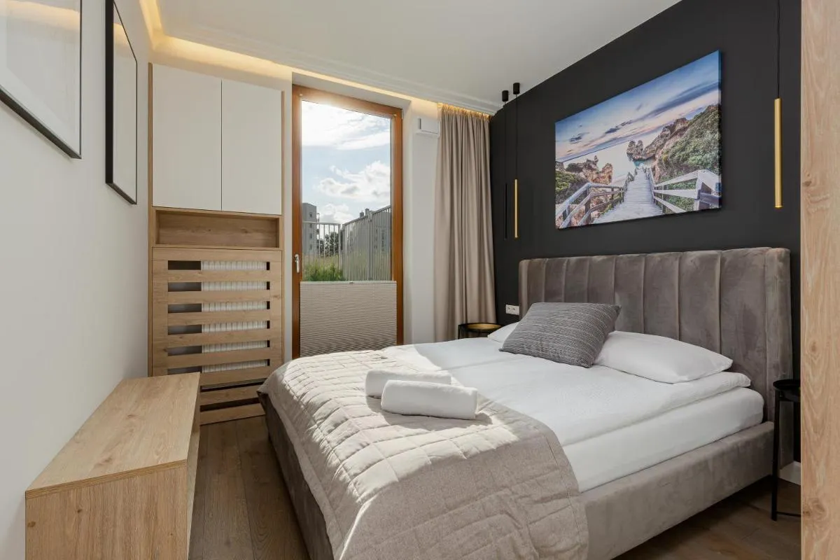 Image 2 of Apartment Forest Club Kabaty by Renters Prestige