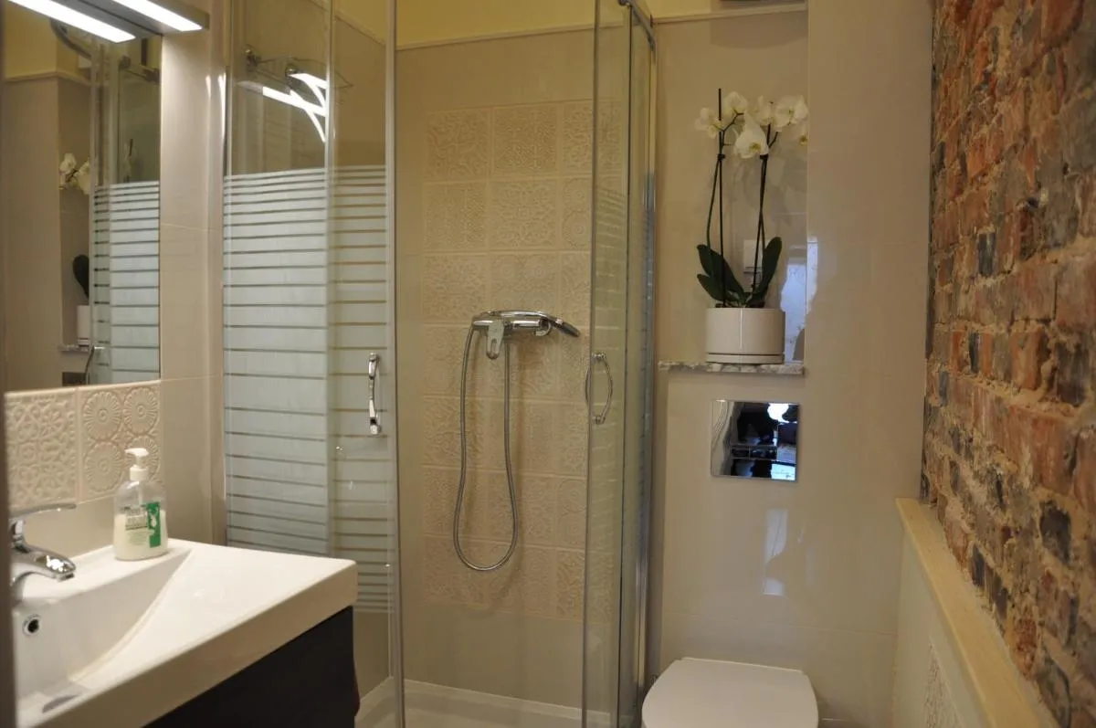 Image 2 of BE WELL 3-Rooms Apartment with Parking and Garden