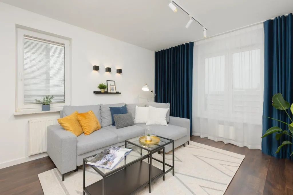 Image of Beautiful & Spacious Warsaw Apartment by Noclegi Renters