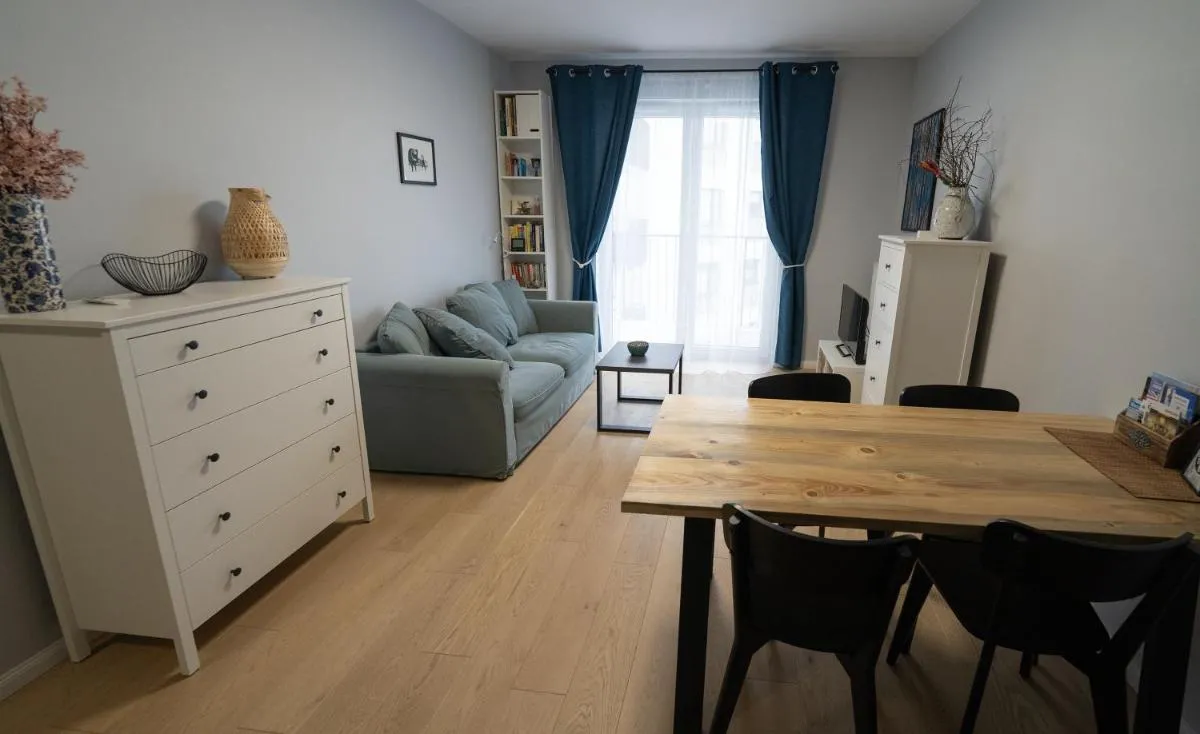 Image 4 of Blue Rooster Apartment – Free parking space