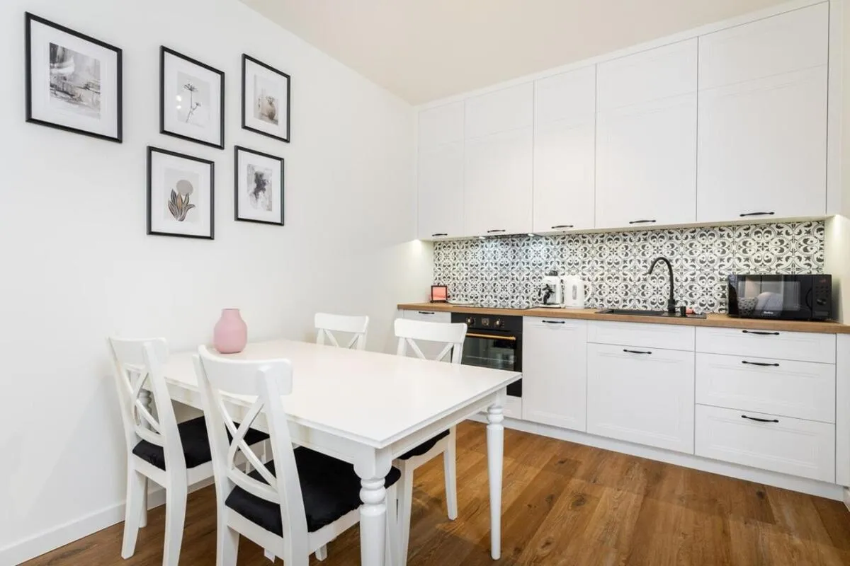 Image 3 of Bohema Premium Apartment Metro Szwedzka