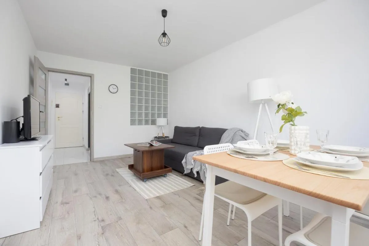 Image 6 of Bright Apartament Warsaw Wola Ideal for Remote Work by Noclegi Renters
