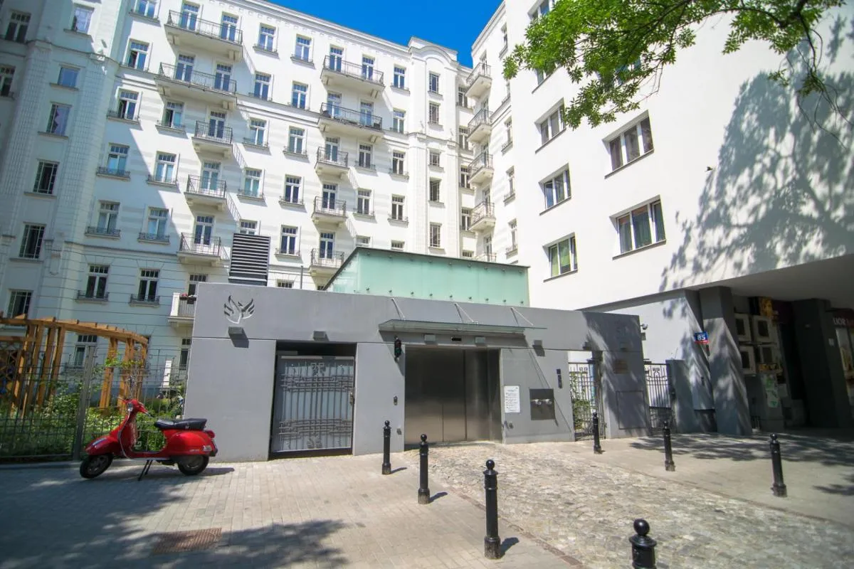 Image 6 of Bright Apartment Hoza